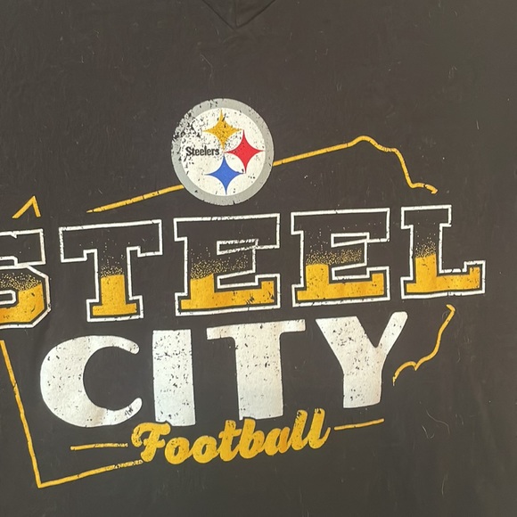 Pittsburgh Steelers v neck short sleeve tee Sz S - Picture 2 of 4